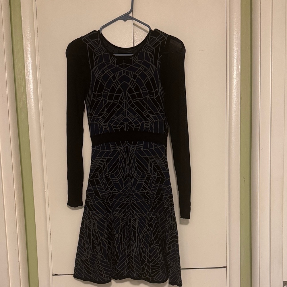 RVN Black and Blue Geometric Long Sleeve Dress